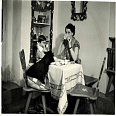 Bajor Gizi keresztfiával, Vajda MIklóssal a színésznő otthonában 1935